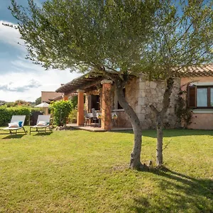  Apartment Villaggio Perlacea - Your House In Sardinia