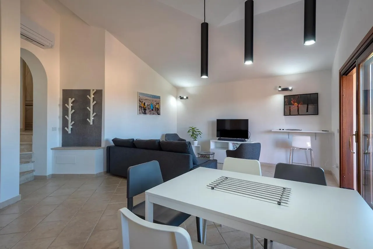 House Of Lens Apartment Golfo Aranci