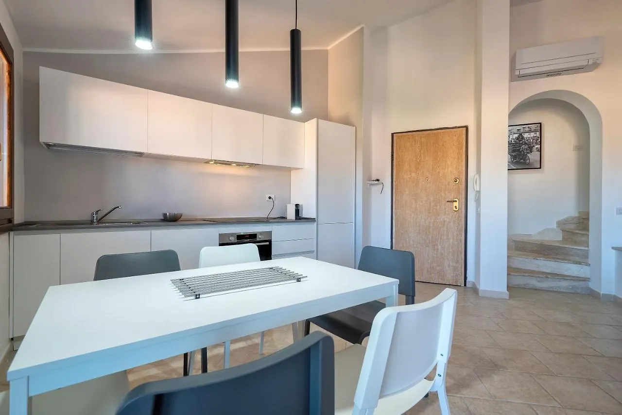 House Of Lens Apartment Golfo Aranci