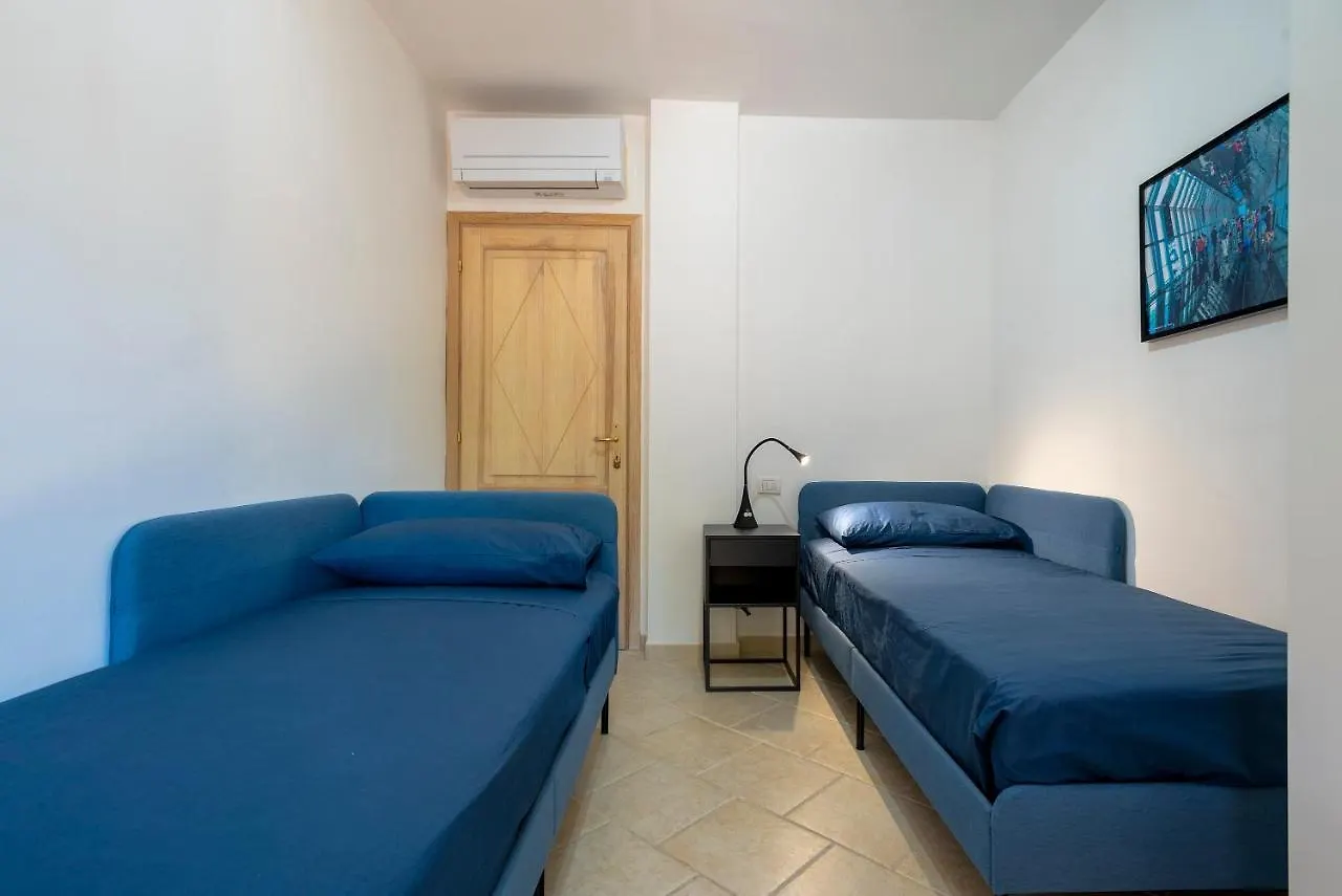 House Of Lens Apartment Golfo Aranci Italy
