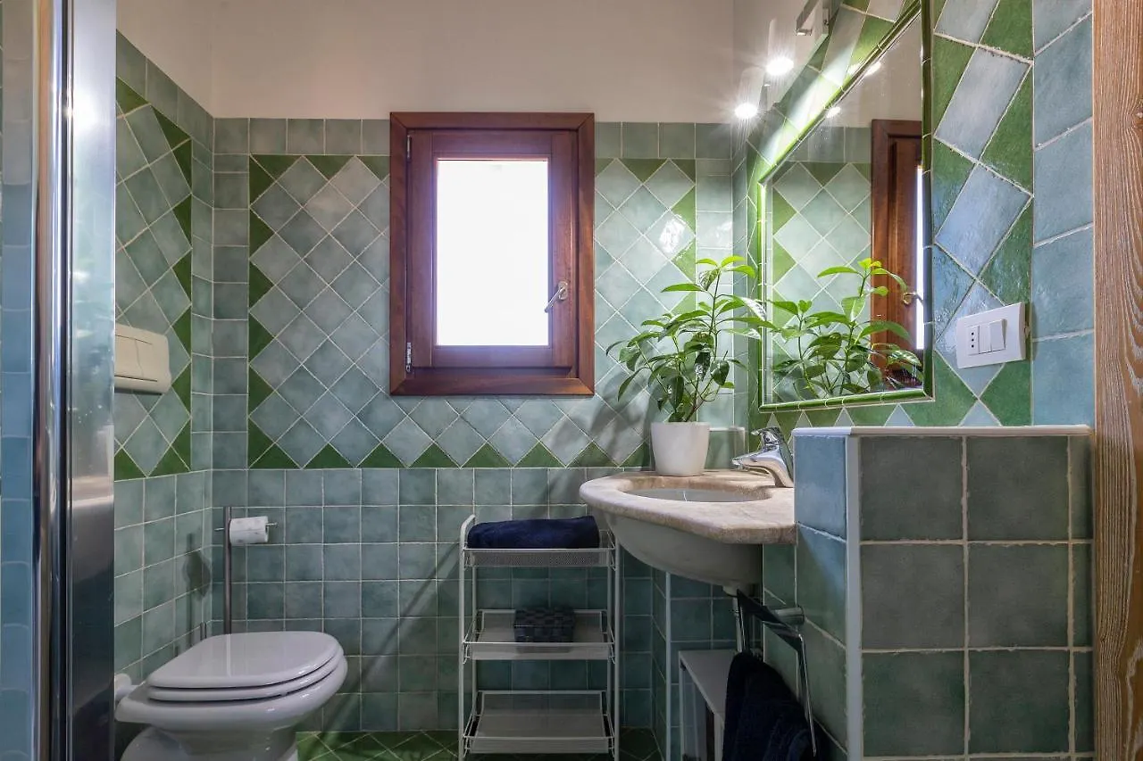 House Of Lens Apartment Golfo Aranci Italy